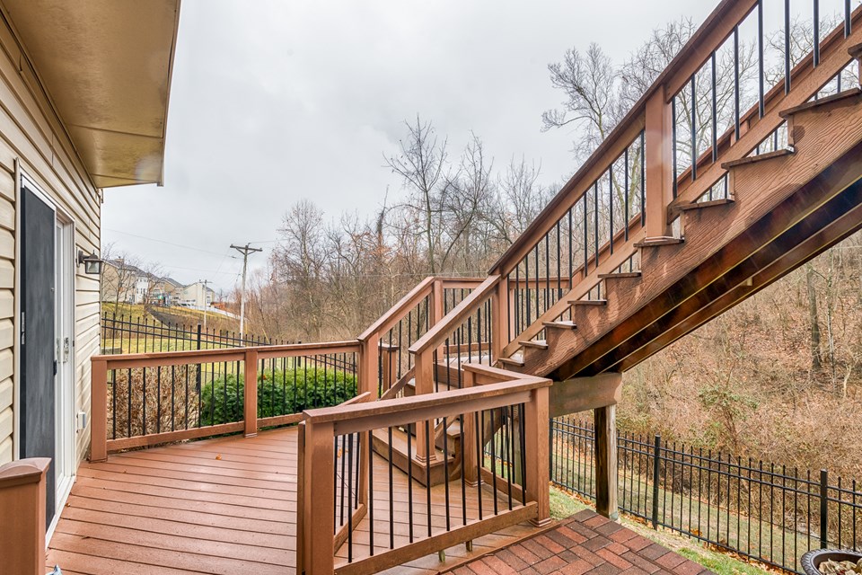 maintenance free deck