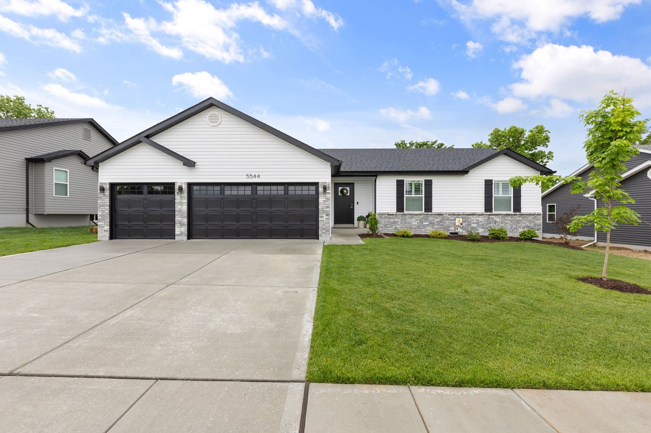 5544 Autumn Trace Pkwy
