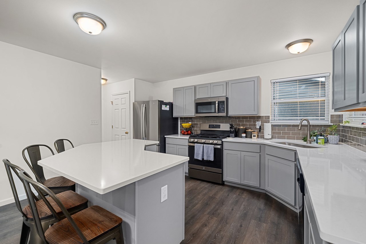 2966 Sierra View Court