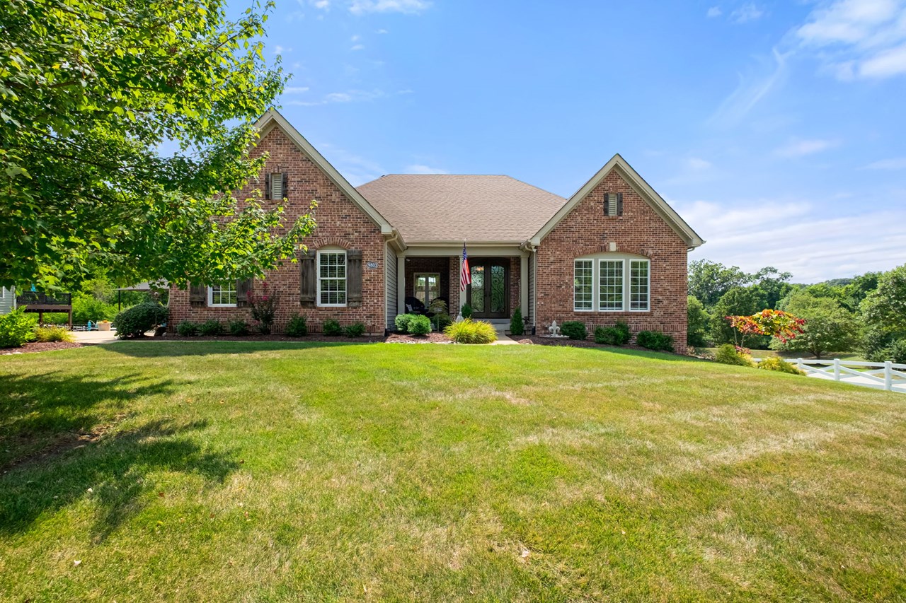 9803 Grandview Lake Court